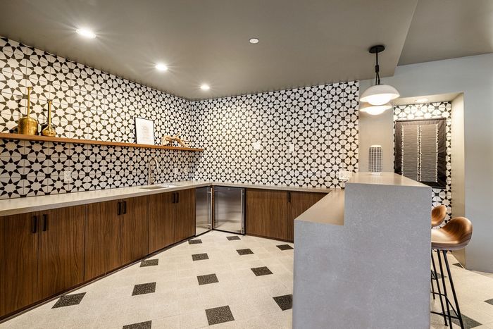 Resident Game Room Kitchen  | Brio Apartments | Apartment in Glendale, CA