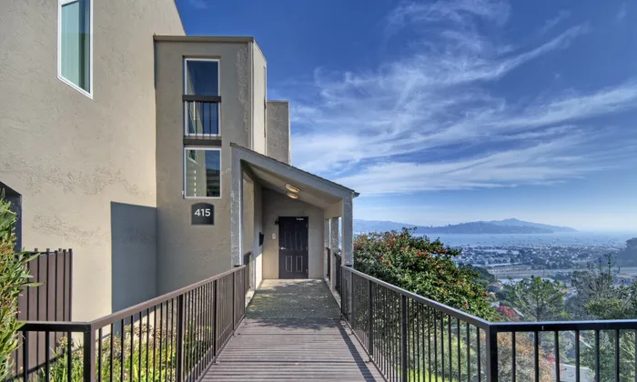 Ocean View | Summit at Sausalito | Luxury Apartments at Sausalito