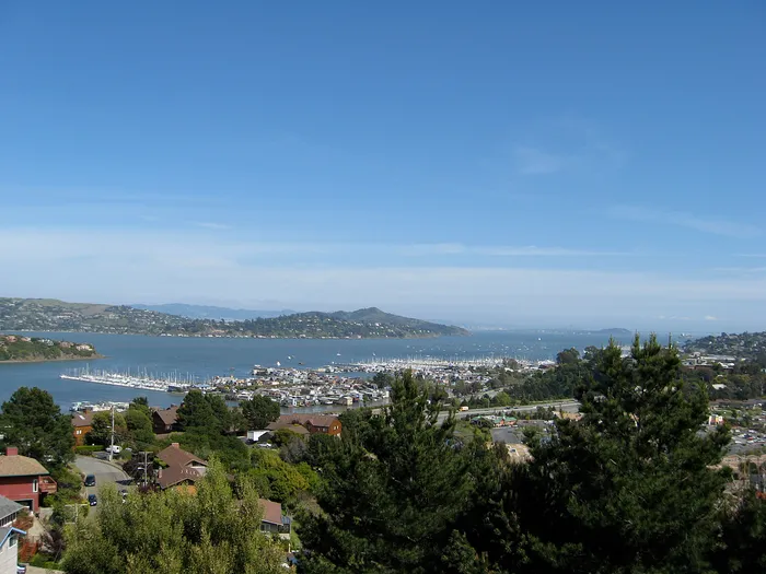 Bay View | Summit at Sausalito | Luxury Apartments at Sausalito