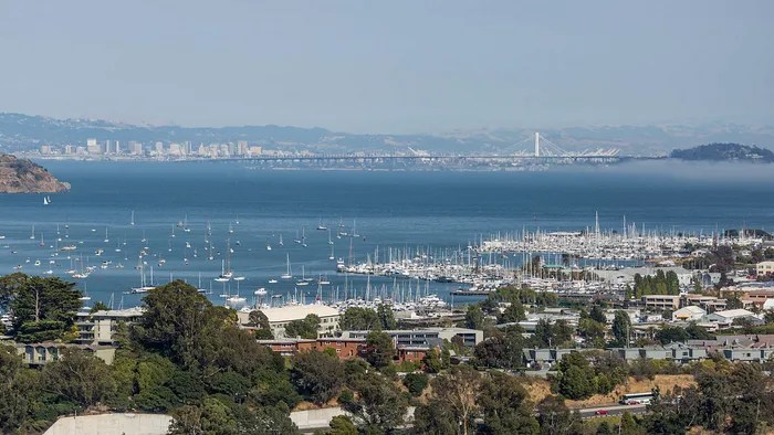 Stunning View | Summit at Sausalito | Luxury Apartments at Sausalito