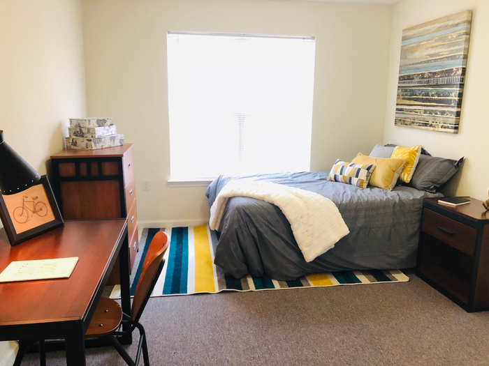 Vast Bedroom | Apartments for rent in Greenville, NC | Campus Pointe