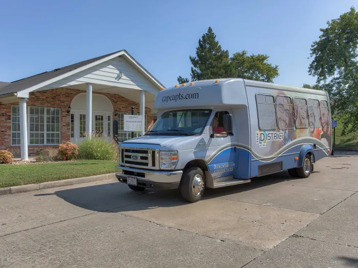 Shuttle Service | Cape Girardeau MO Apartments For Rent | The District at Cape
