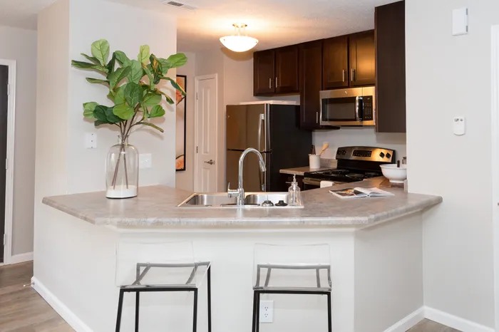 Apartment Kitchen Space at Metro On 5th