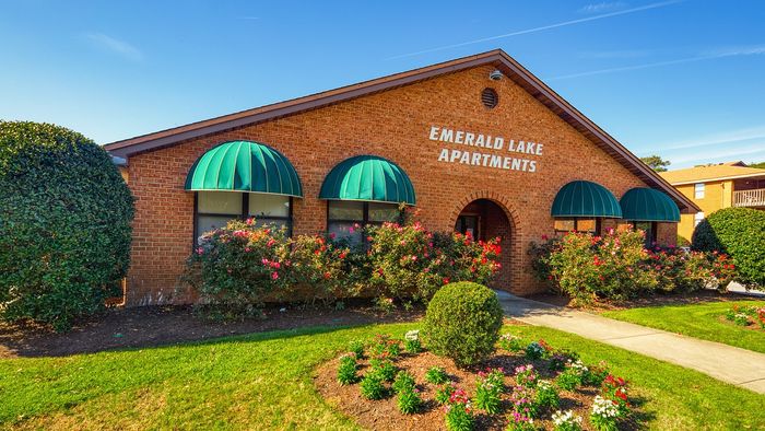 Emerald Lake Leasing Office Area