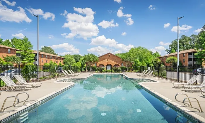 Emerald Lake Outdoor Swimming Pool