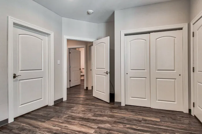 Retreat Bedroom | Apartments Evansville, IN | Retreat at Leisure Living