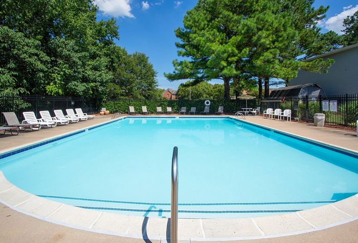 Swimming Pool | Virginia Beach, VA
