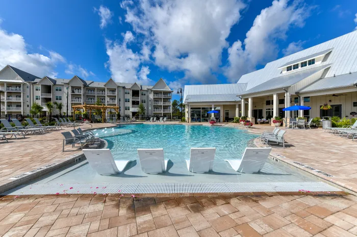 Resort Style Saltwater Pool