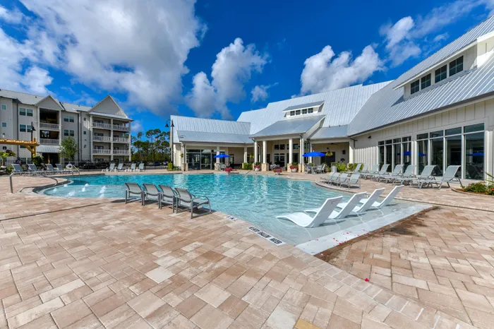 Resort Style Saltwater Pool