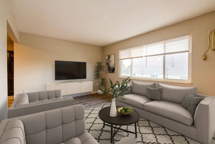 Piccadilly East Apartments
