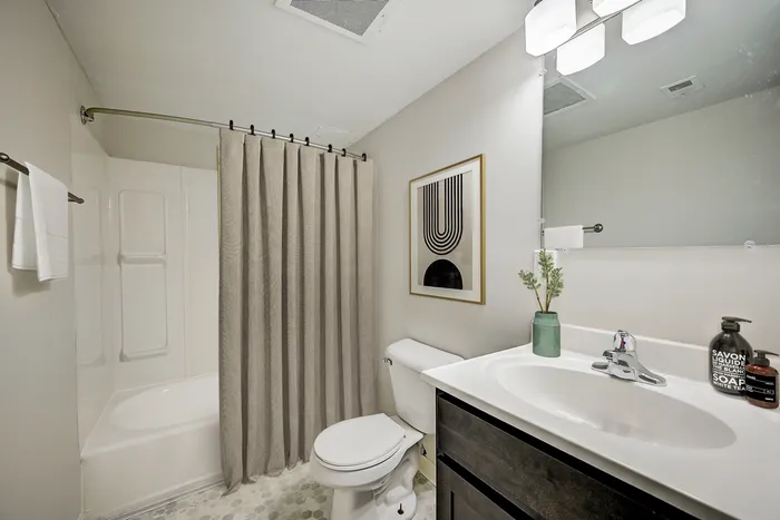 3 Bedroom Townhome Columbus, OH