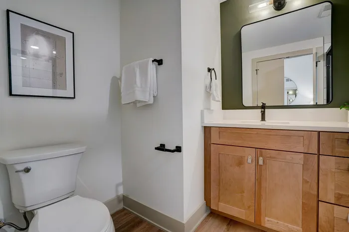 Flats On East Gay | 1 Bedroom