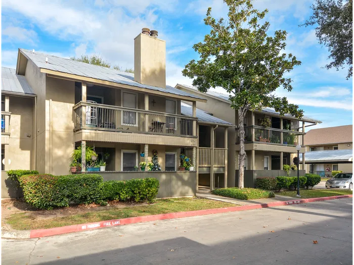 Building | Kerrville TX | Lakeside Apts