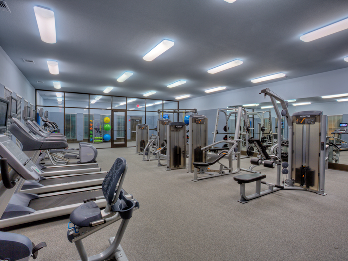 State of the Art Fitness Center | Southpark Crossing Apartments