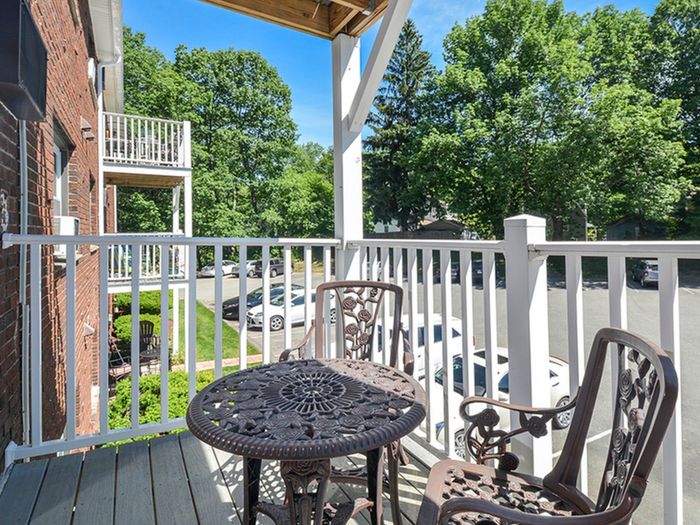 Balconies | Patios | Lonvale Gardens Apartmtents