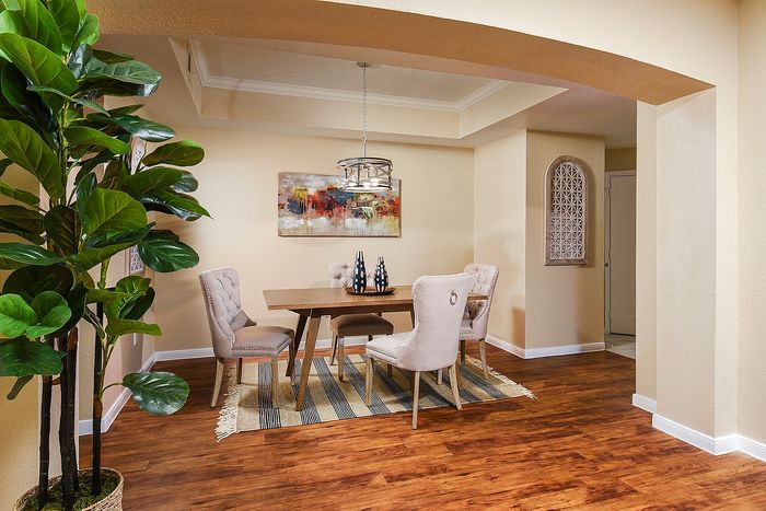 Dining area | arched walk through | tray ceiling |