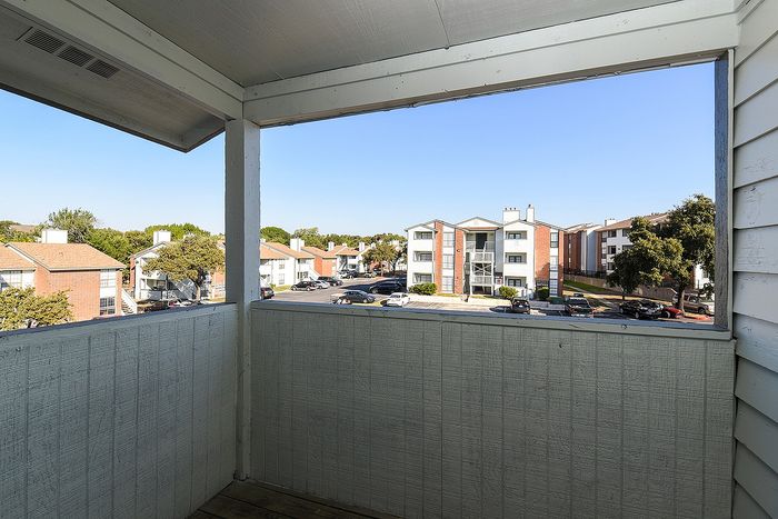Enclosed patio/balcony