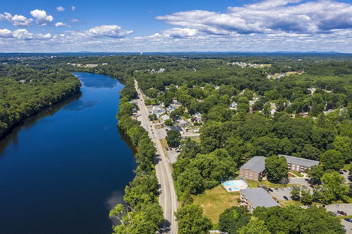 Aerial View of the Spruce Knoll Commnity with the Merrimack River across the street.