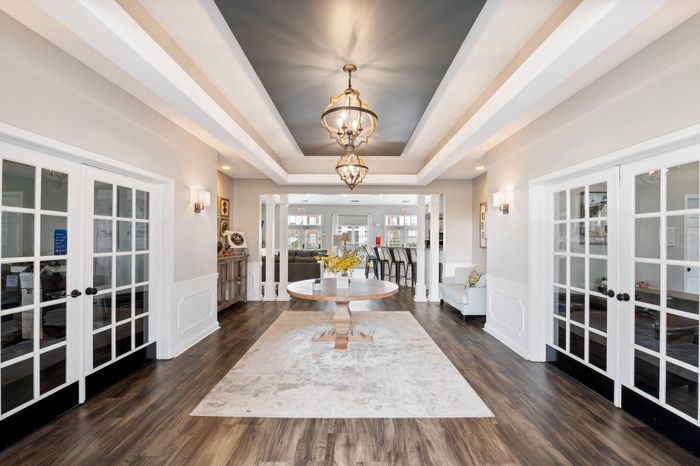Clubhouse Entryway