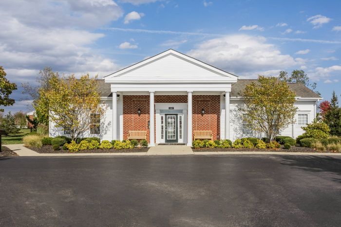 Clubhouse and Leasing Office