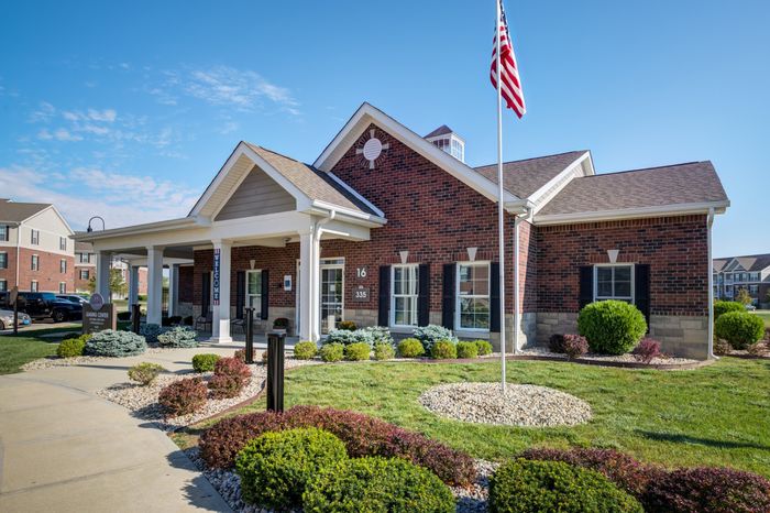 Welcoming Leasing Office