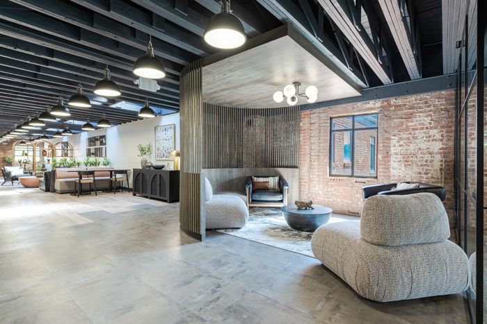 Brand New Resident Lounge