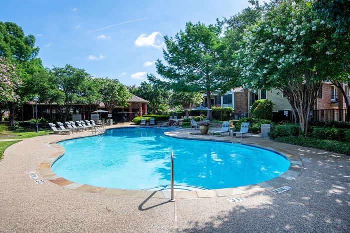 Refreshing Swimming Pool and Sundeck