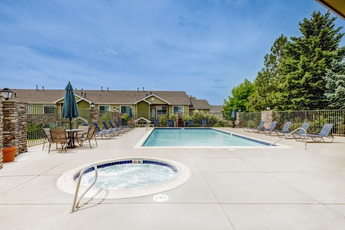 Swimming Pool & Spa