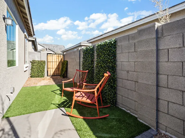 Model Backyard