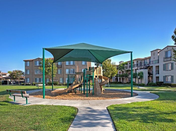 stella-at-towngate-playground