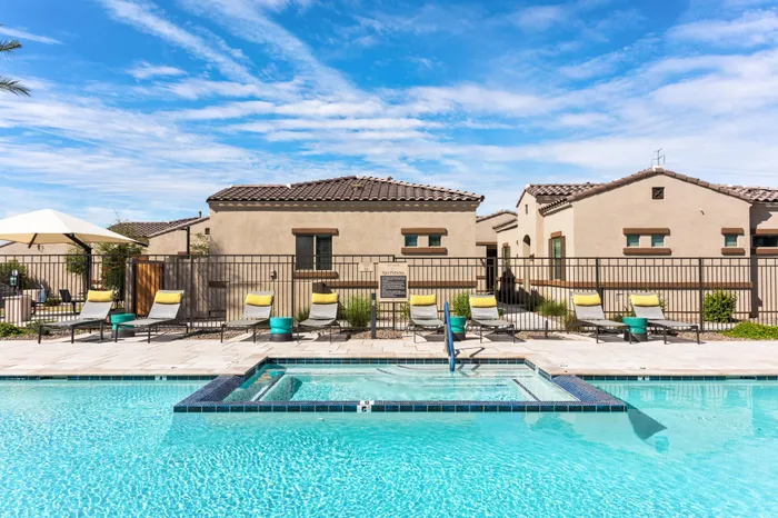 logan-at-deer-valley-resort-pool-spa