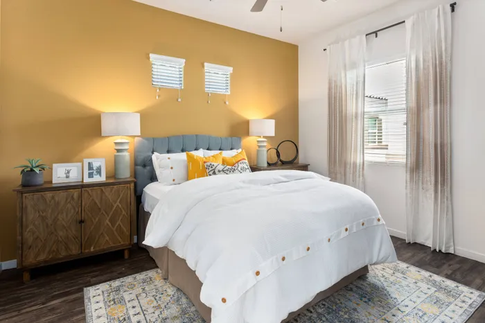 logan-at-deer-valley-home-bedroom