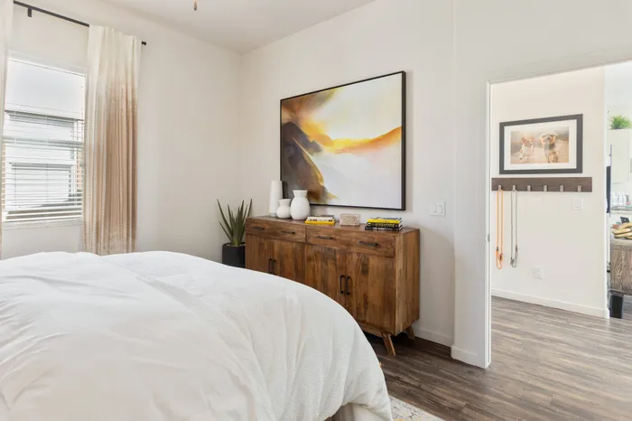 logan-at-deer-valley-home-bedroom