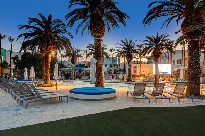 south-beach-by-logan-resort-pool