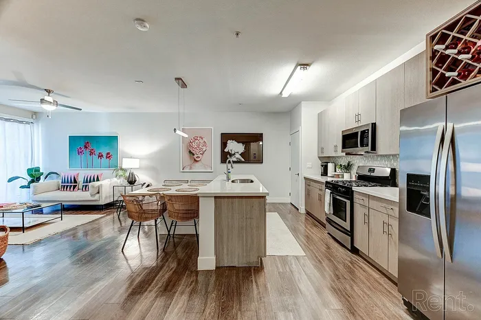 south-beach-kitchen