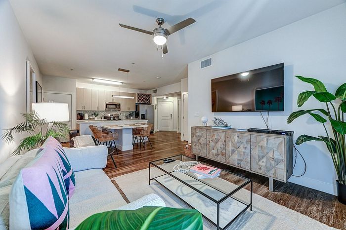south-beach-livingroom