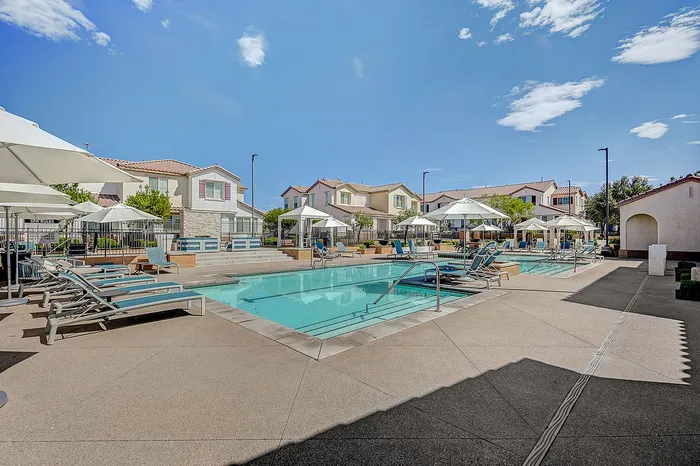 Logan-southern-highlands-pool