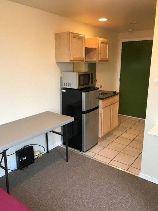 Studio w/ Deck (Unstaged)