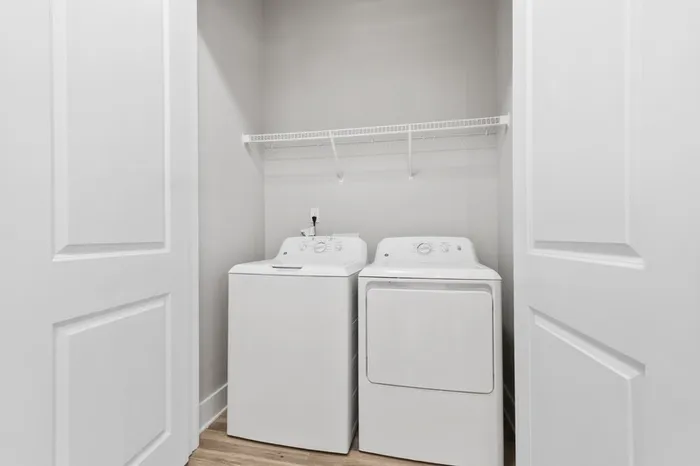 In-unit washer and dryer at Lantower Weston Corners.