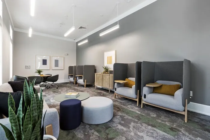 Image of Lantower Cypress Creek's business center with private pods and collaborative space.