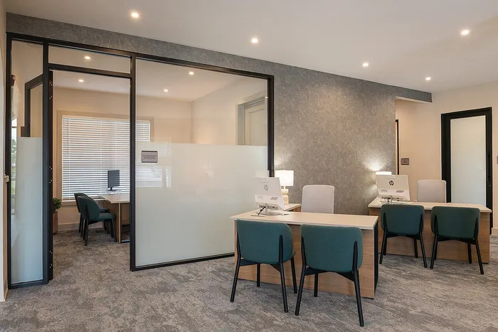 Leasing Office