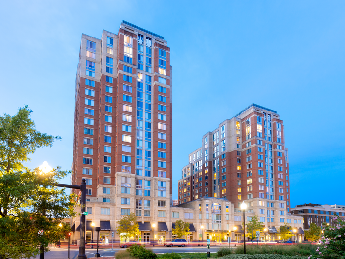 Carlyle Place at Night | Alexandria VA Apartments For Rent | Carlyle Place