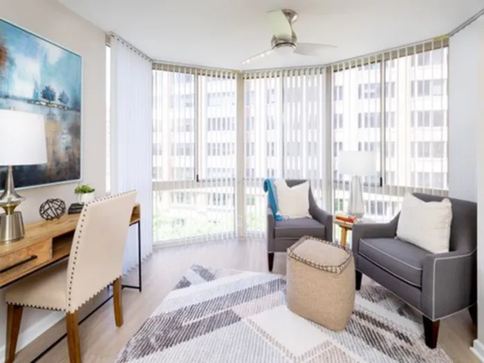 Sun Room | Luxury Apartments In Arlington VA | Meridian at Ballston Commons