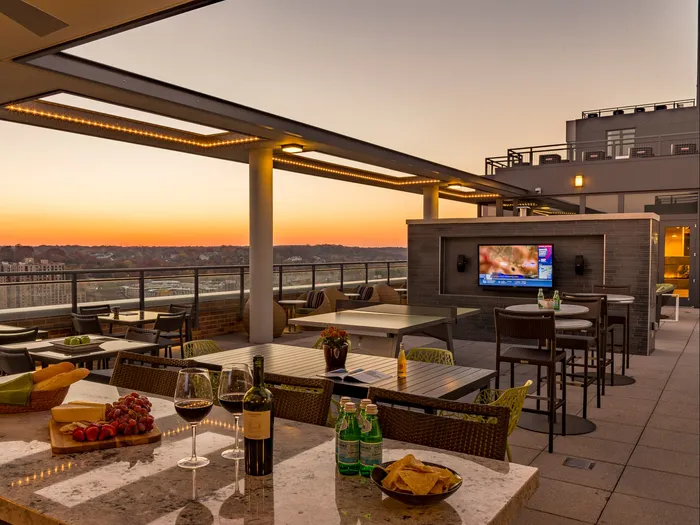 Rooftop Terrace | Alexandria VA Apartment For Rent | Parc Meridian at Eisenhower Station