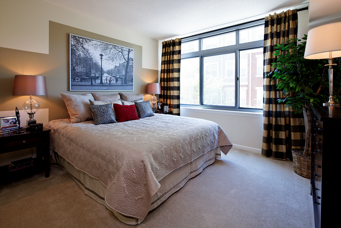 Spacious Bedroom | North Bethesda Luxury Apartments | Meridian at Grosvenor Station