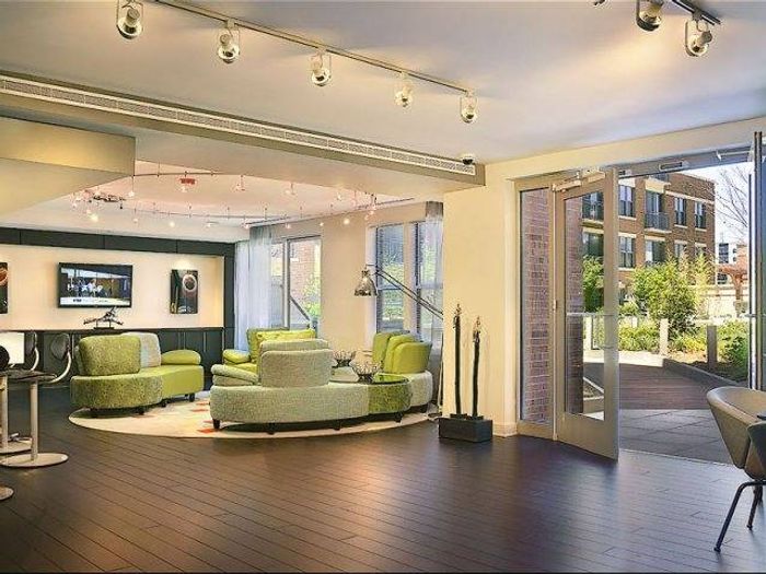 Spacious Community Club Room | Apartments in Washington DC | 360H Apartments