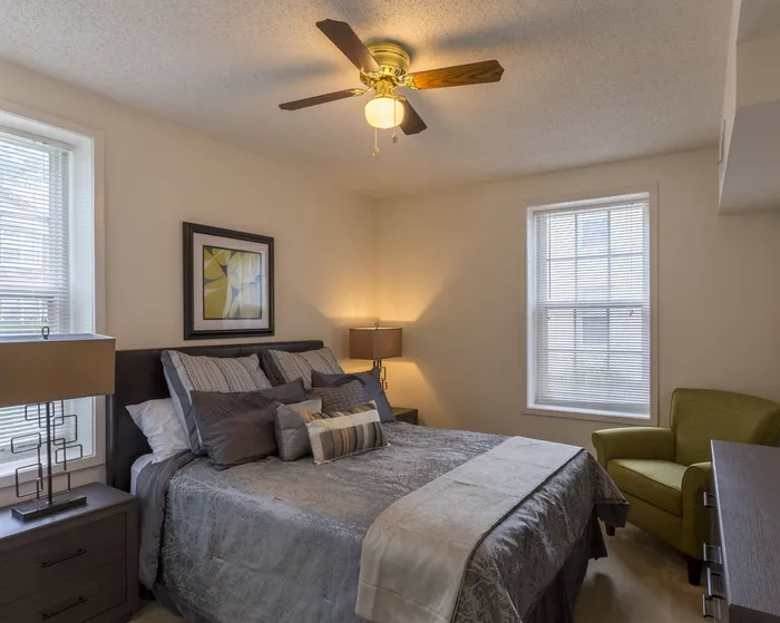 Large Bedrooms | Ballston Park | Arlington Apartments for Rent