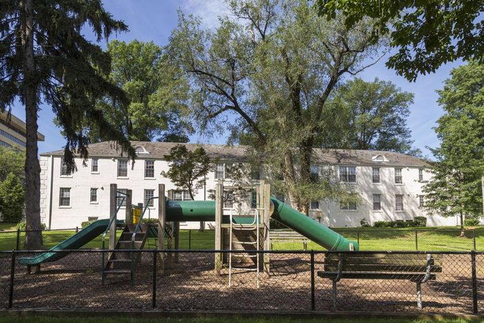 Playground | Ballston Park | Arlington Apartments for Rent