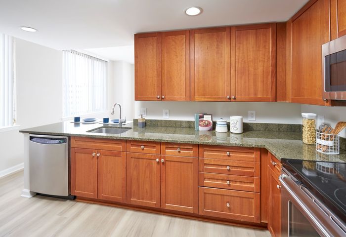 Spacious Kitchen | Carlyle Place | Alexandria Apartments