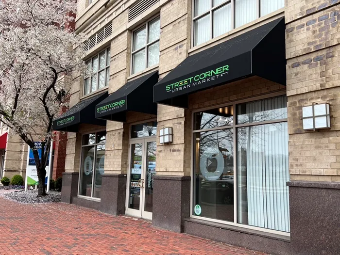 Image of Onsite Street Corner Urban Market | Meridian at Eisenhower Station